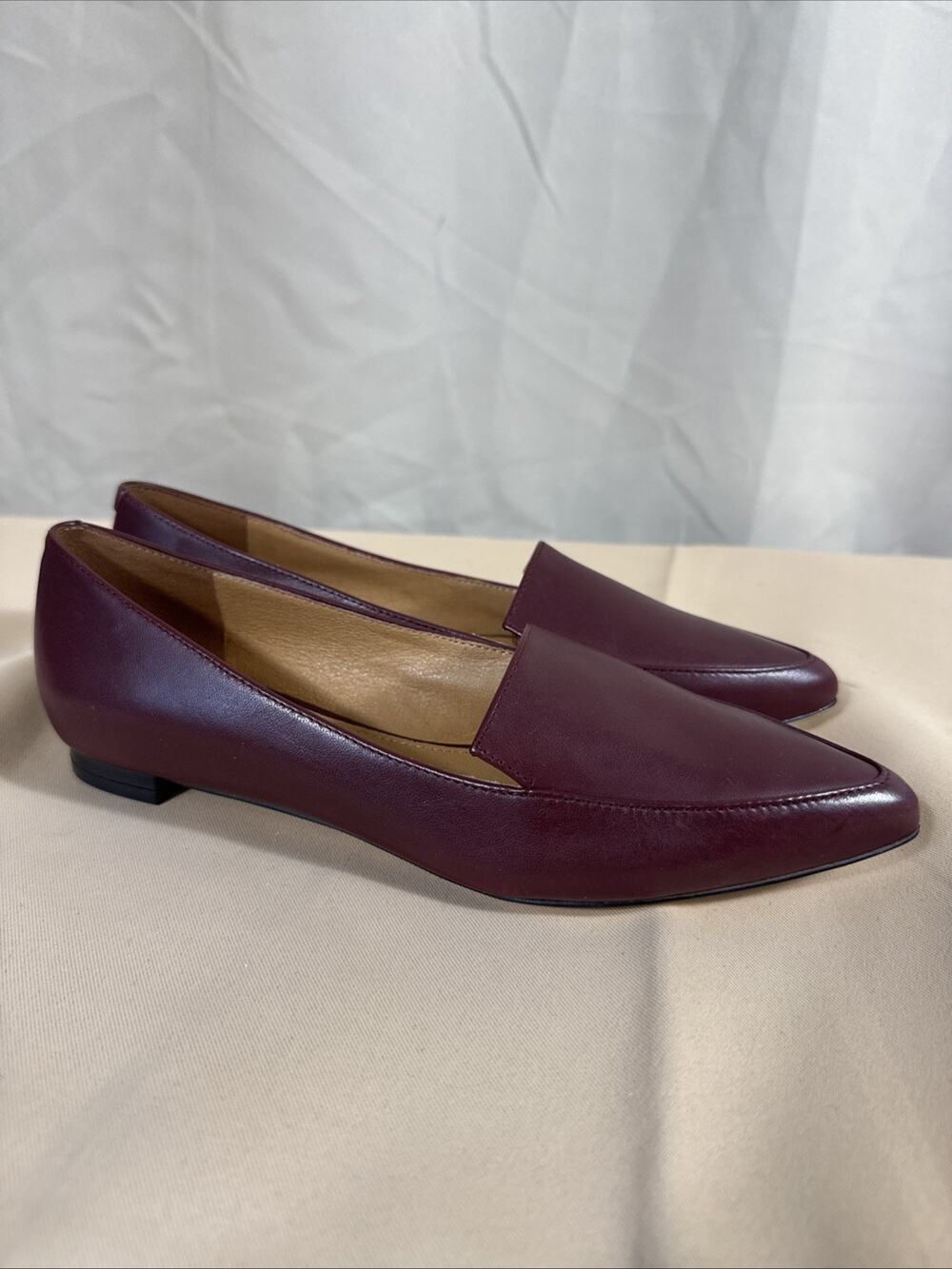 Nine West Womens 6 Burgundy Leather Pointed Toe Loafers Flats Quiet Luxury